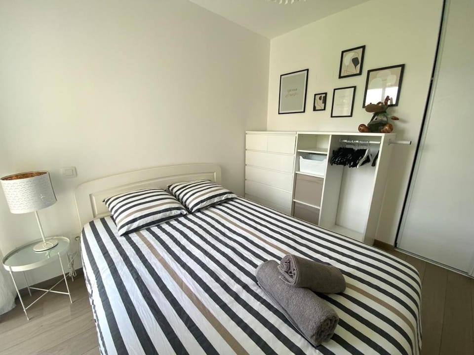T2 Lumineux Loggia & Parking proche Procé & Viarme Apartment in Nantes