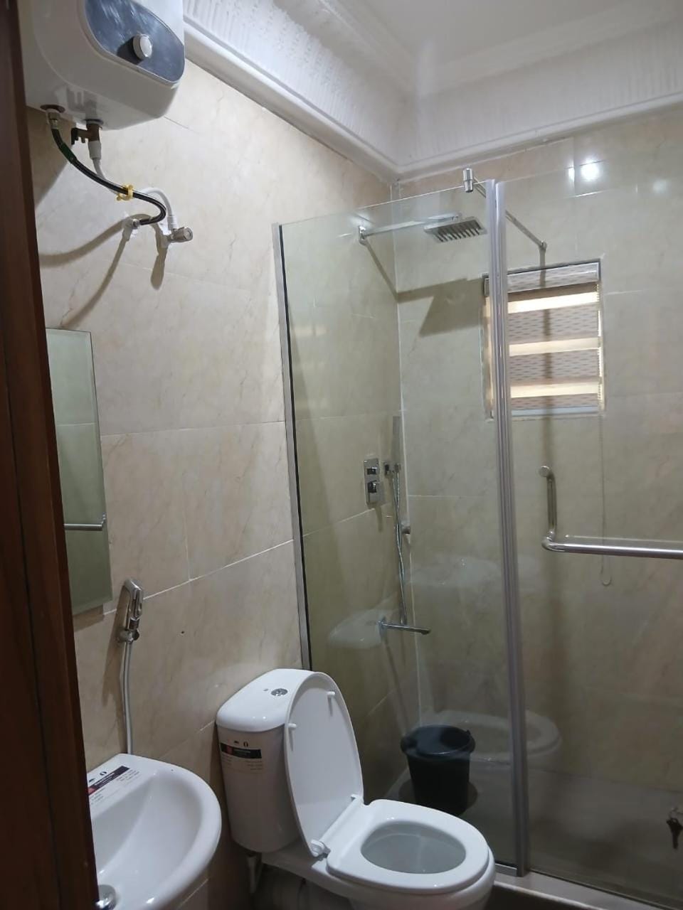 Shower, Toilet, Bathroom