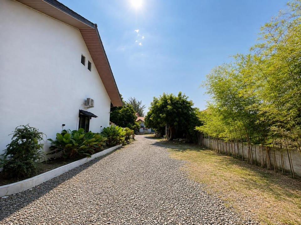 Spring, Day, Garden, Garden view