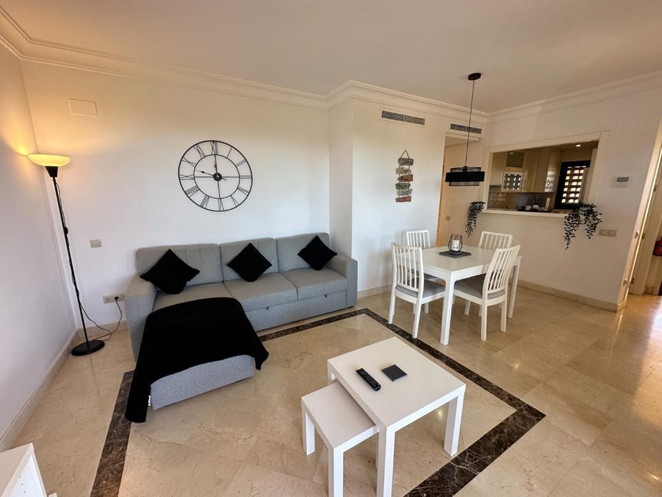 Holidoo Travel - Casa Ingram Roda Golf Apartment in Region of Murcia