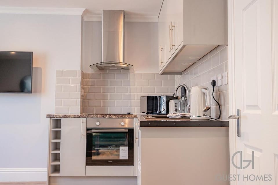 Guest Stays - Bridge Street Apartment Apartment in Evesham