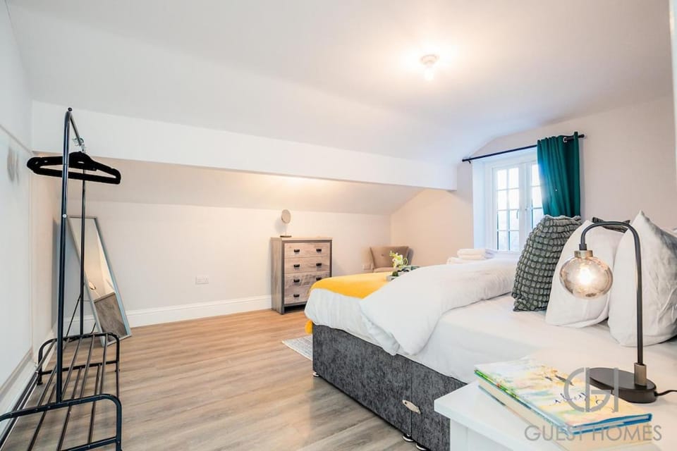 Guest Stays - Bridge Street Apartment Apartment in Evesham