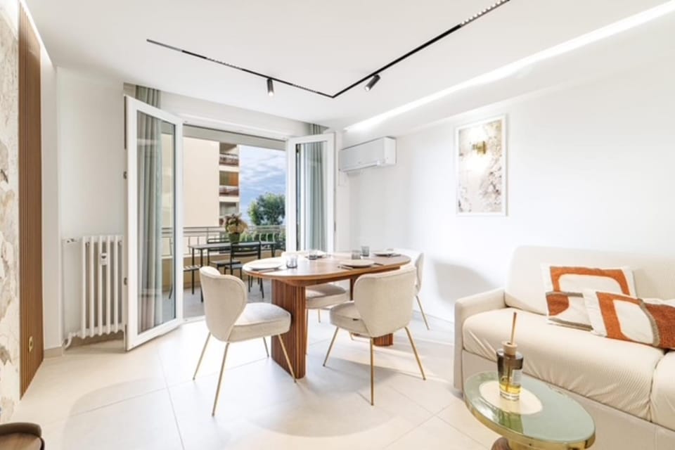 Modern apartment in Cannes 6 people Apartment in Cannes