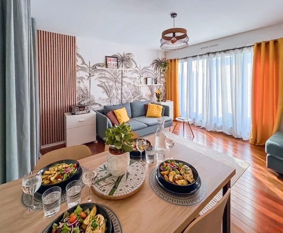 Cozy & quiet near Paris Sleeps 4 Apartment in Vitry-sur-Seine