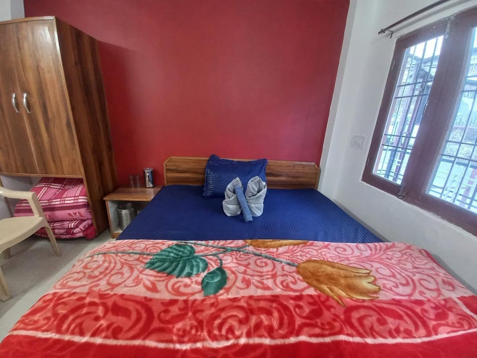 Happy Mountains Bed and Breakfast in Himachal Pradesh