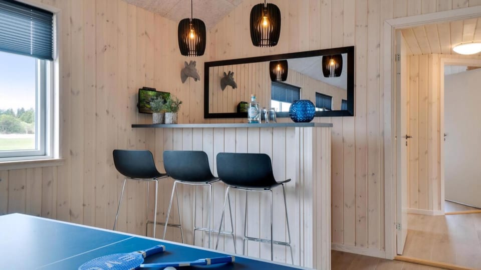 Lounge or bar
