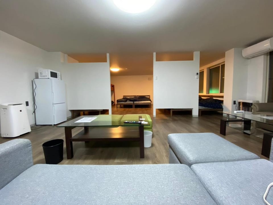 Living room, Photo of the whole room, Dining area