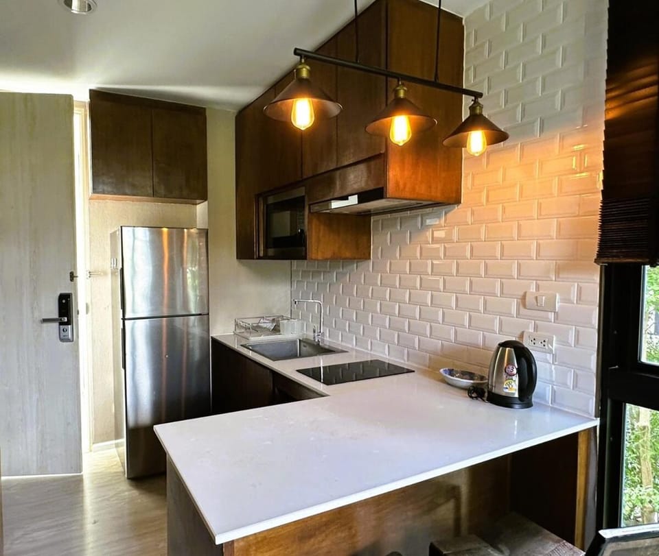 Kitchen or kitchenette, stove