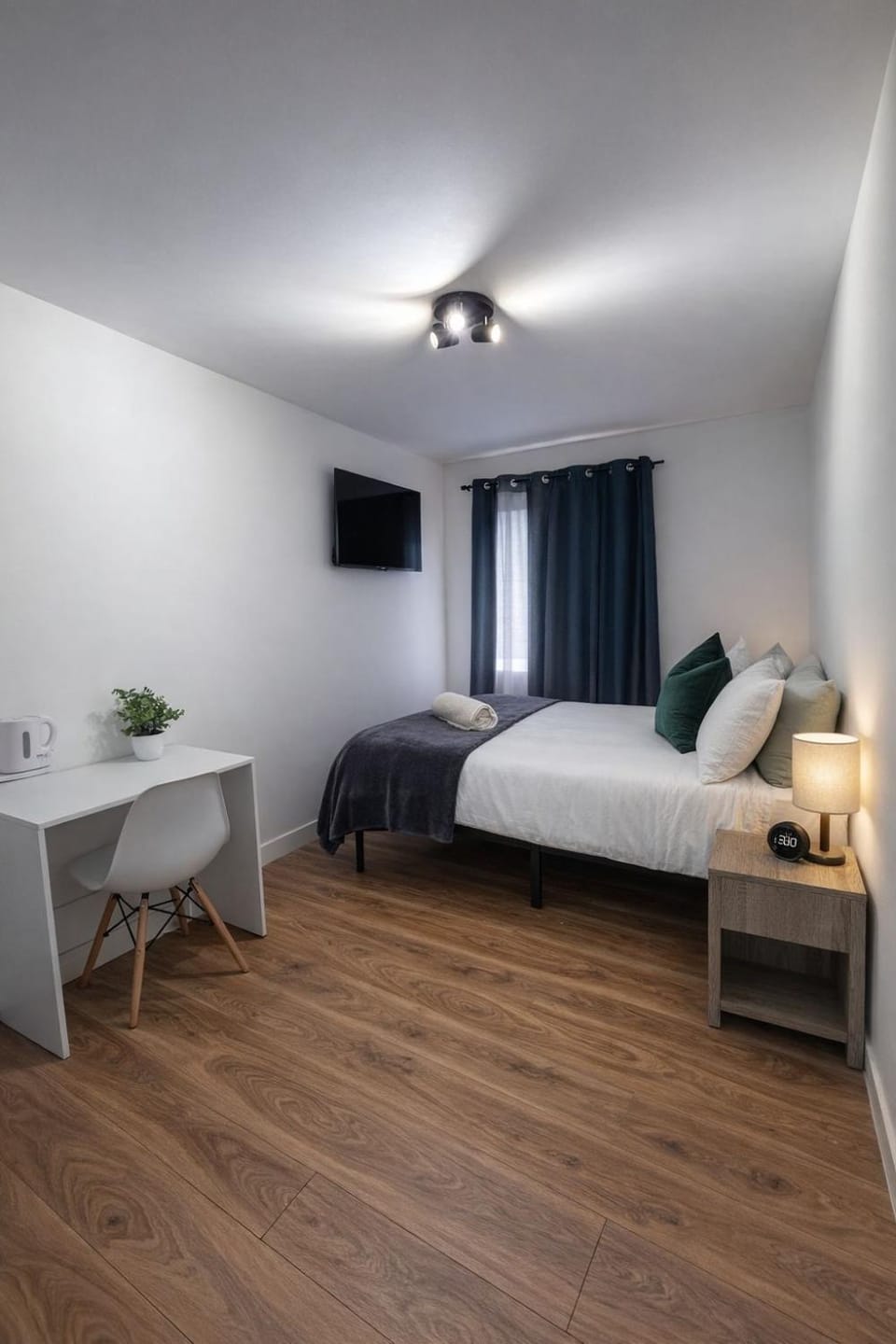 Bed, Bedroom