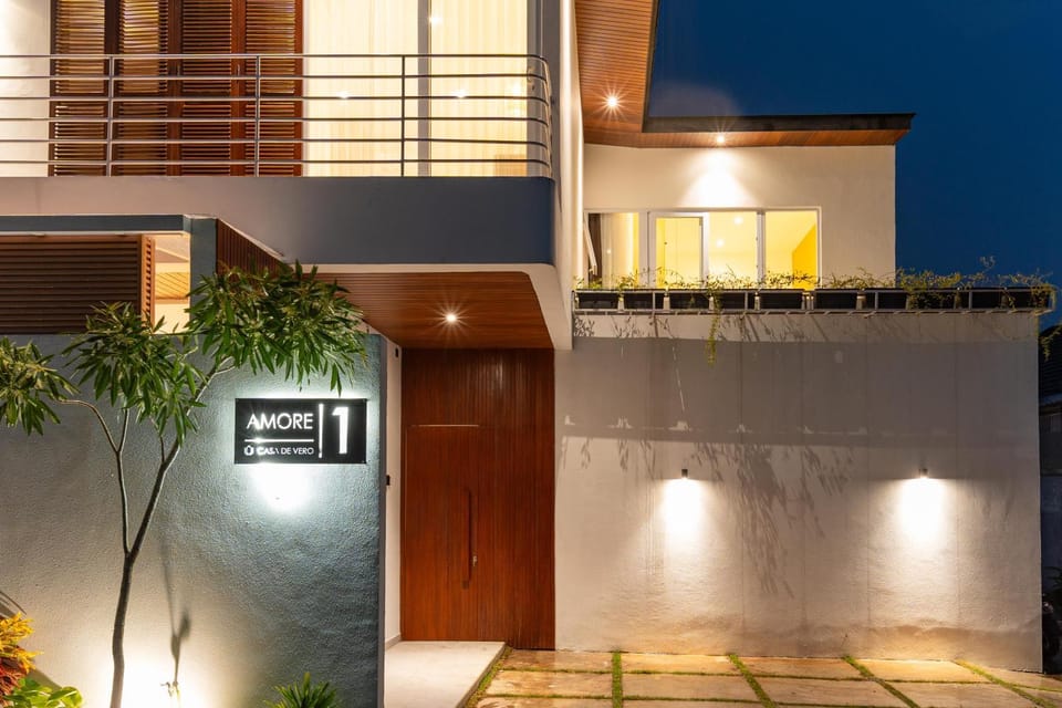 Property building, Night