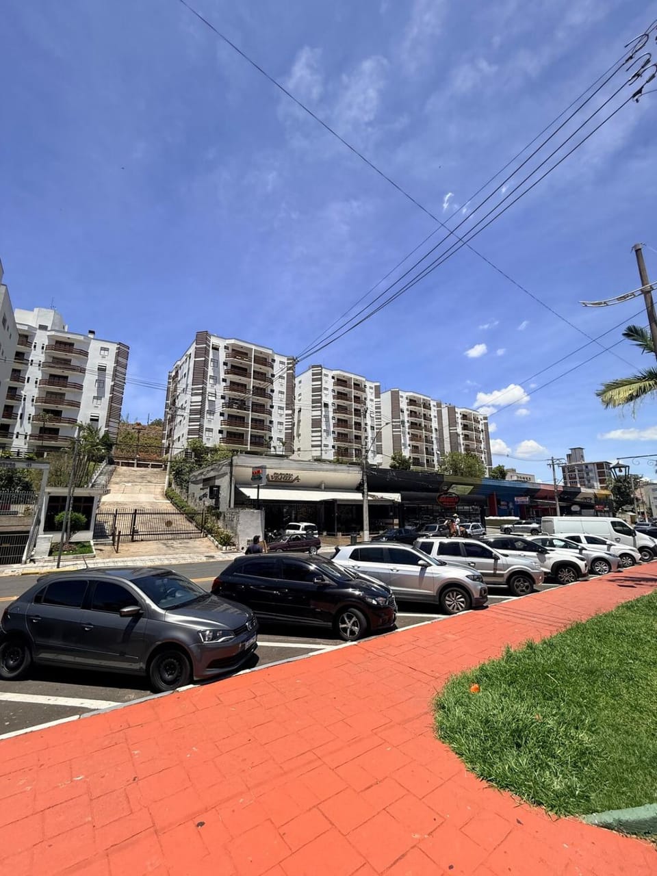 Property building, Day, Location