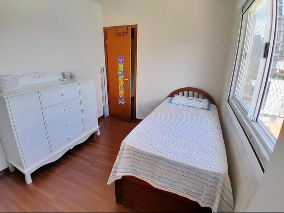 Quadra Mar com Ar mais Sacada Fechada sem insetos Apartment in Porto Belo