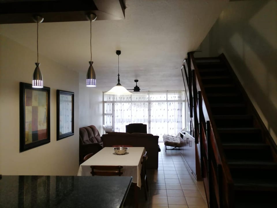 Inyoni Rocks Cabanas 15 Apartment in KwaZulu-Natal
