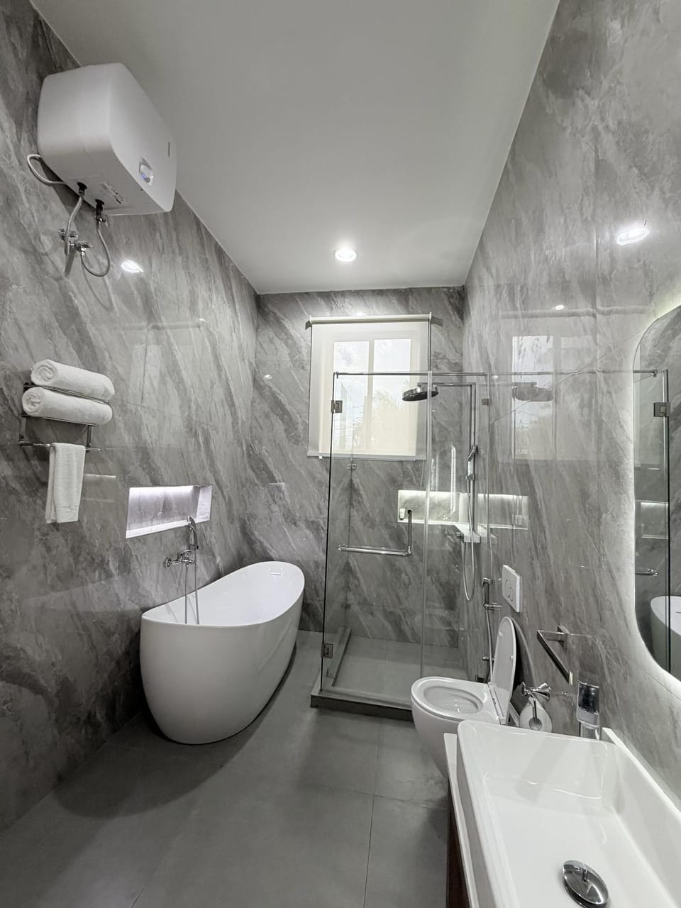 Toilet, Bathroom, Bath, towels