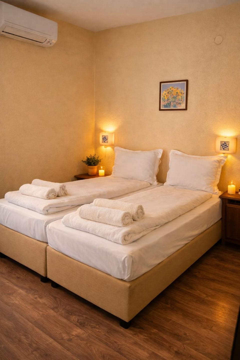 Bed, Photo of the whole room, Bedroom, towels, air conditioner