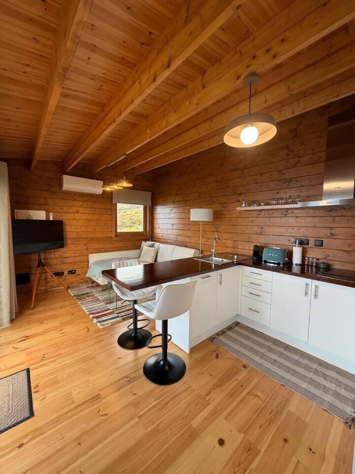 Sunset Eco Shelter 1 Chalet in Madeira District