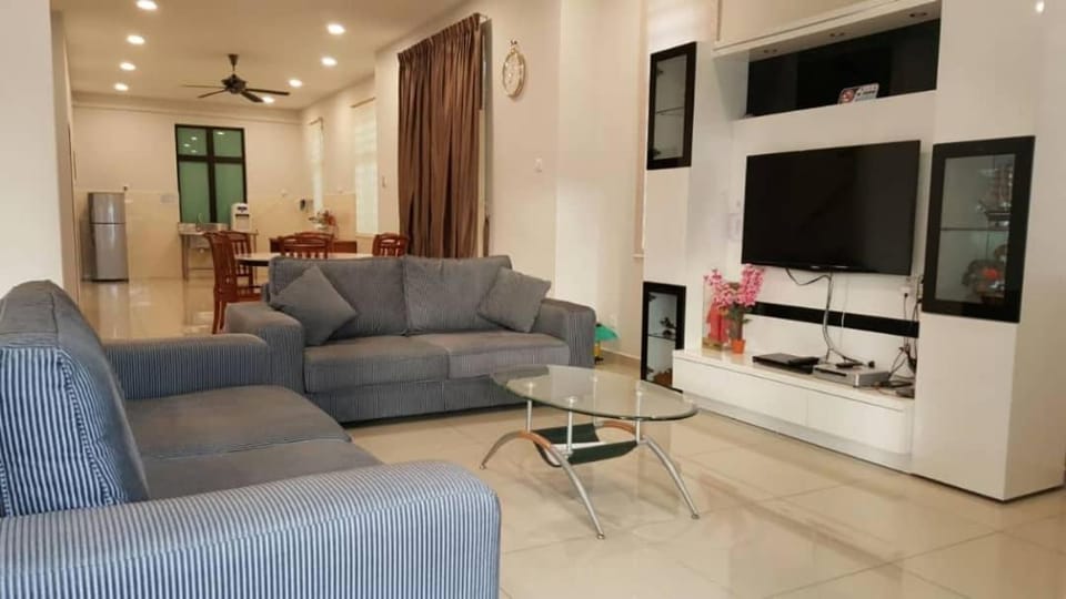 Woon homestay 2 Apartment in Bayan Lepas