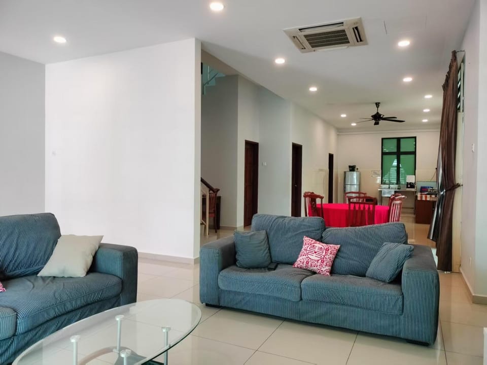 Woon homestay 2 Apartment in Bayan Lepas