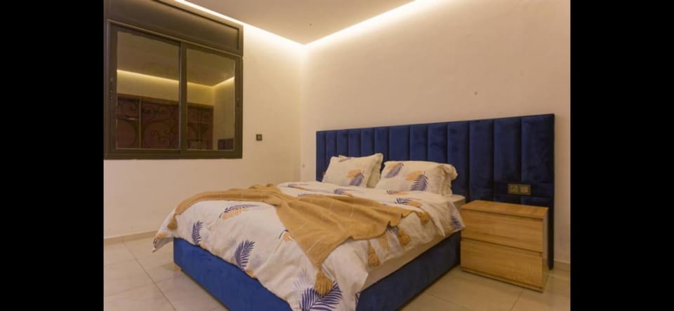 Modern 3-Bed retreat in Gueliz near Train station Apartment in Marrakesh