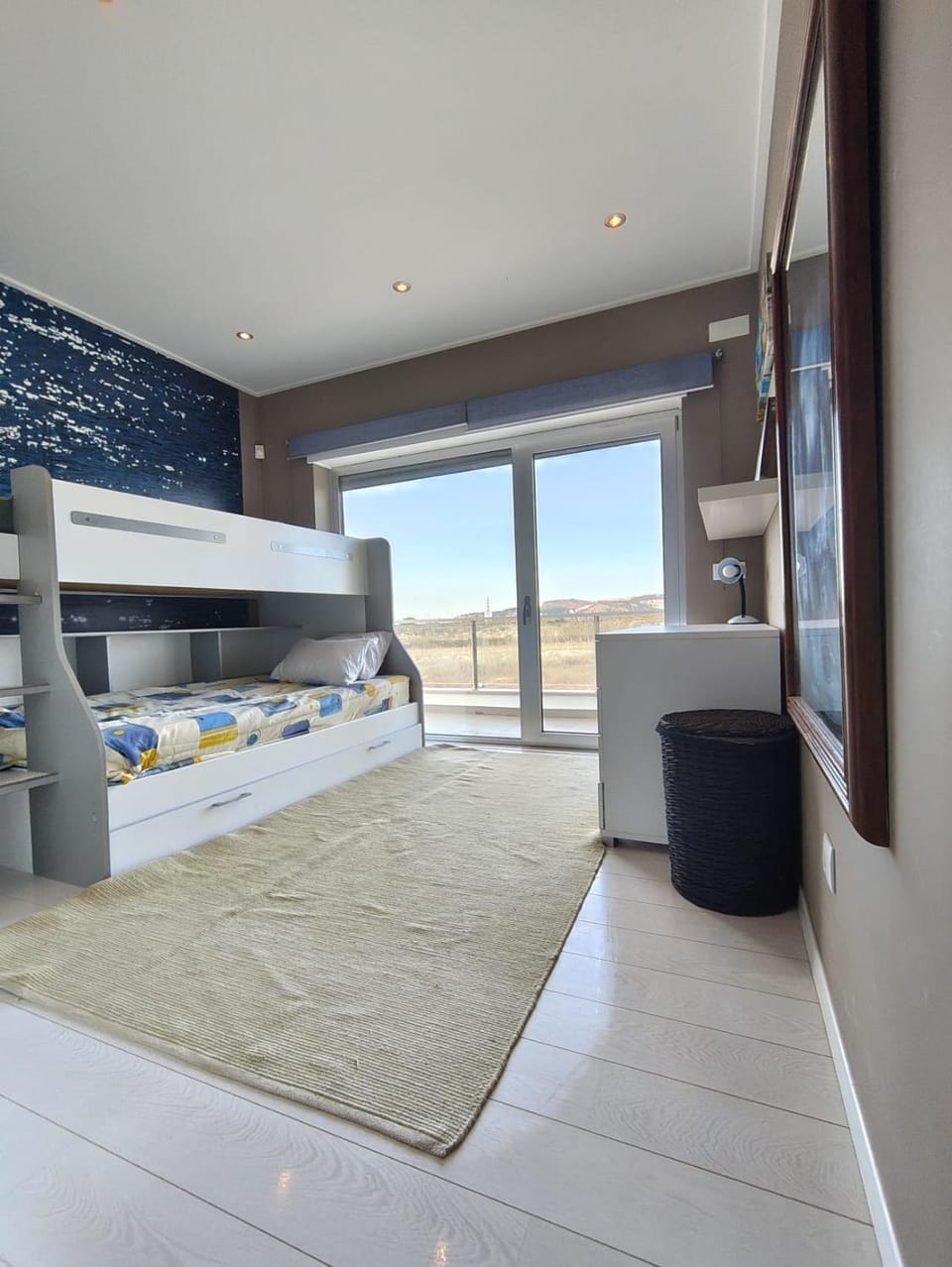 Beach Hub Apartment in Portugal