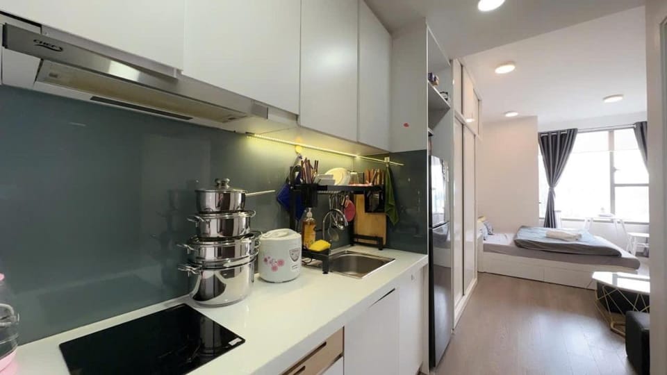 Rivergate Residence Saigon Central Walk to District 1 Free Pool Apartment in Ho Chi Minh City