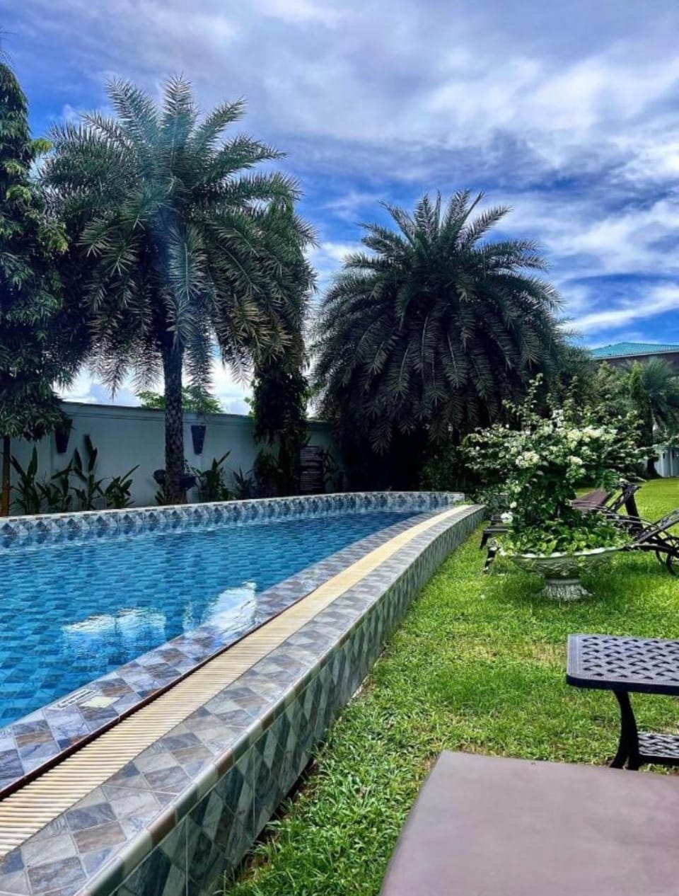 City Garden Olympus condo balcony Apartment in Pattaya City