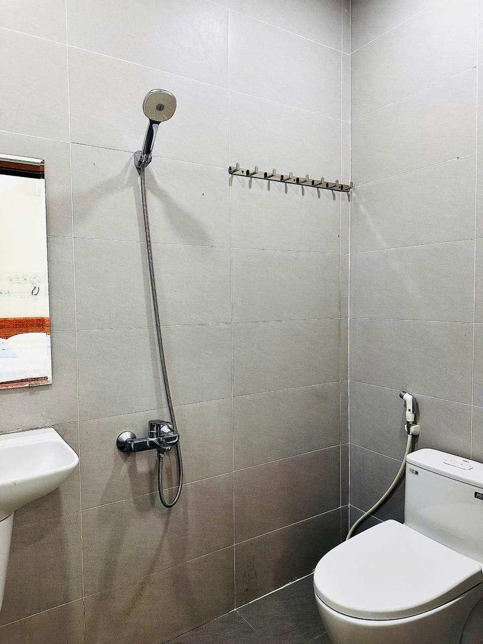 Shower, Toilet, Bathroom, bidet