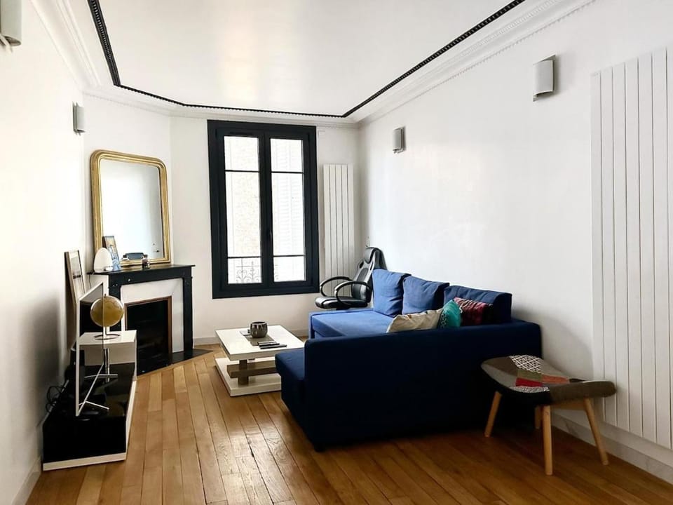 Celine 4 Charmant Studio avec une chambre, La défense Apartment in Puteaux