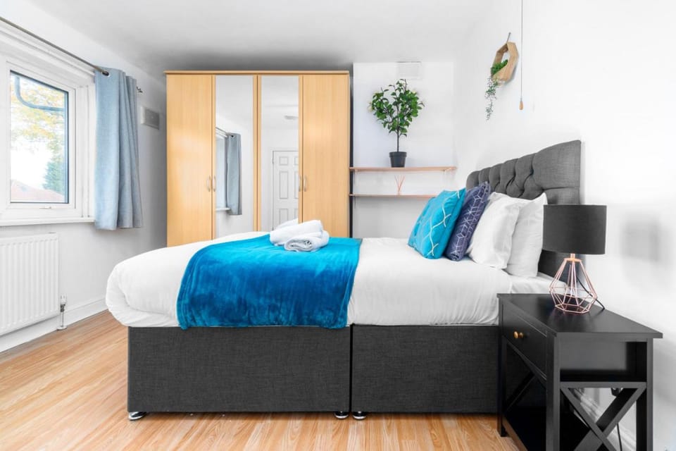 3 Bedroom House - Garden - Parking - Wi-Fi - Excellent Value - Netflix 83BMH House in Solihull