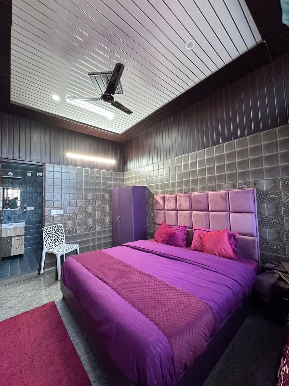 Bella Vista Hotel & Home Stay Villa in Uttarakhand