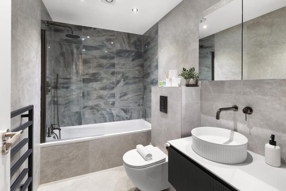 Shower, Bathroom