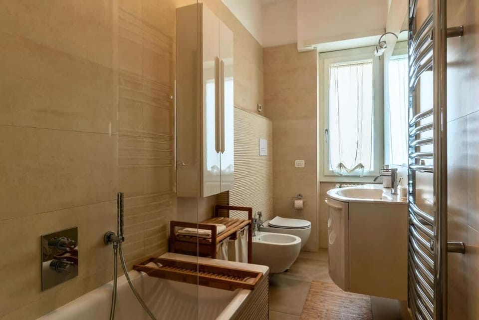 Nuovo e ampio appartamento vicino metropolitana Apartment in Rome