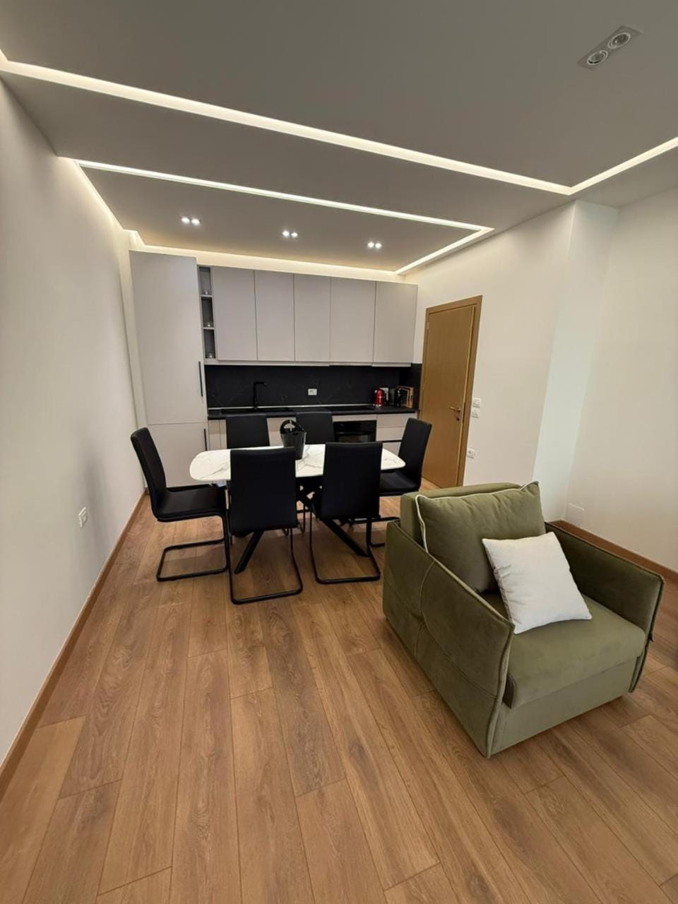 Coffee/tea facilities, toaster, kitchen