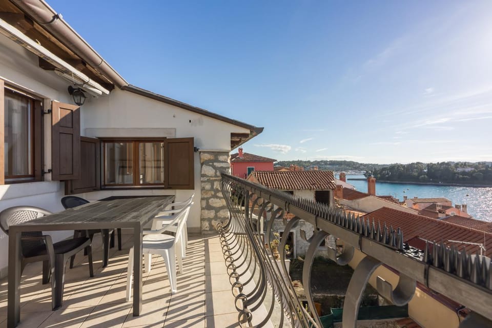 La Vista Sea View Apartment in Rovinj