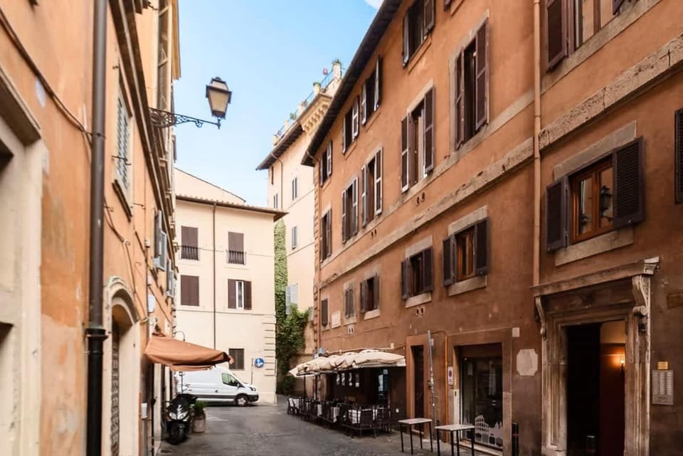 Loft a due passi dal Pantheon Apartment in Rome