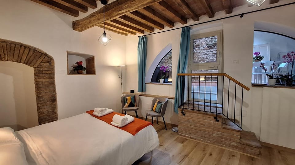 Bed, Balcony/Terrace, Photo of the whole room, Bedroom