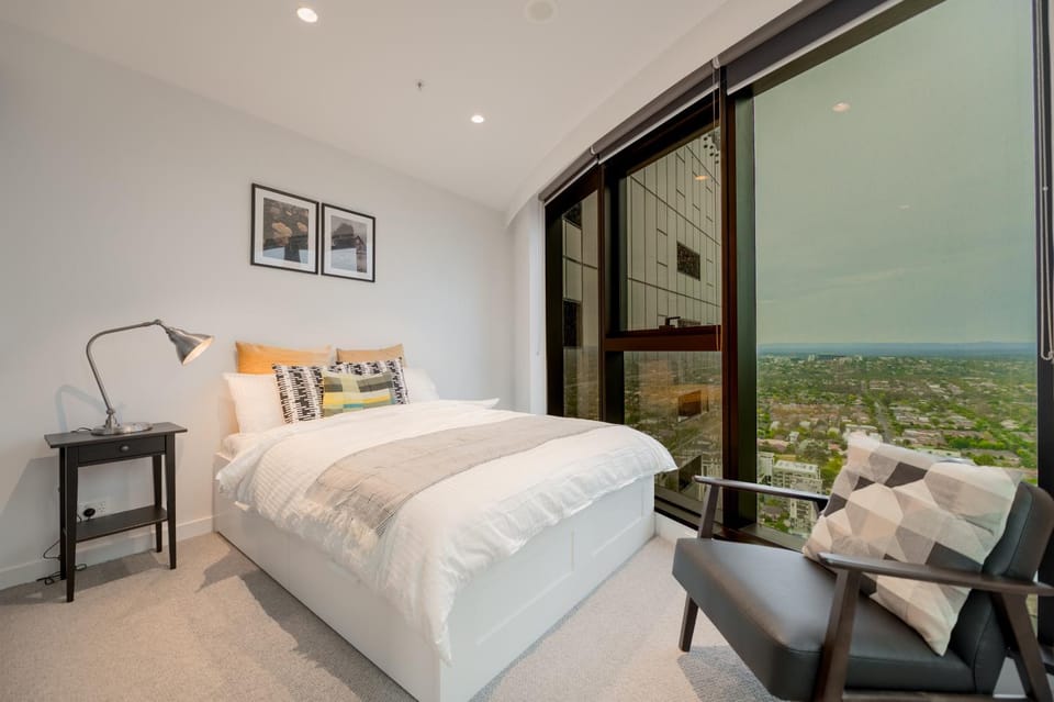 Sky One Grand Terrace Penthouse Apartment in Melbourne