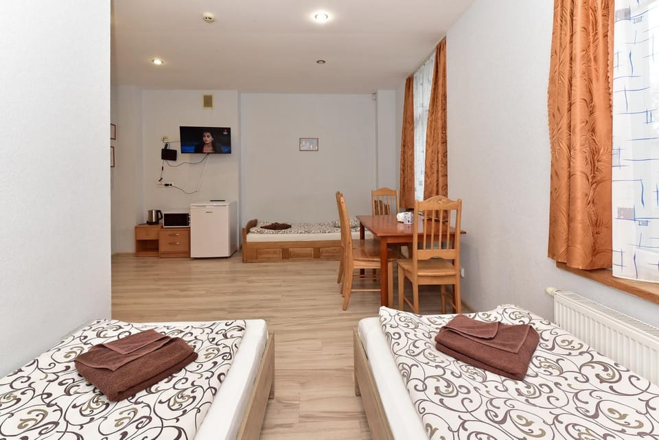 Leokordis, UAB Hostel in Lithuania