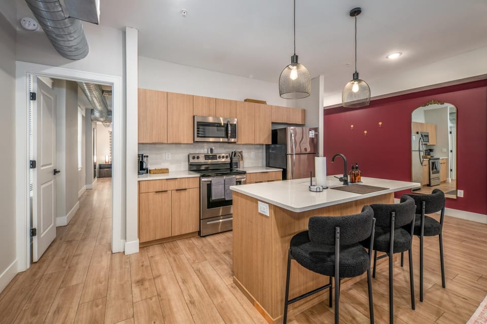 Kitchen or kitchenette, Living room, Dining area, dishwasher, oven, stove, toaster, kitchen