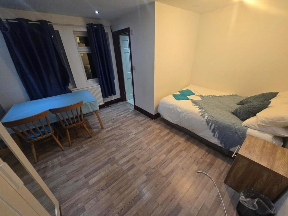 Stratford Guest House Bed and Breakfast in London