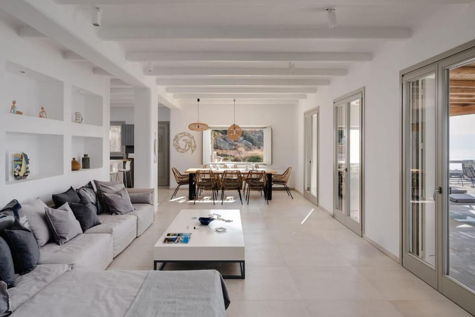 Lounge or bar