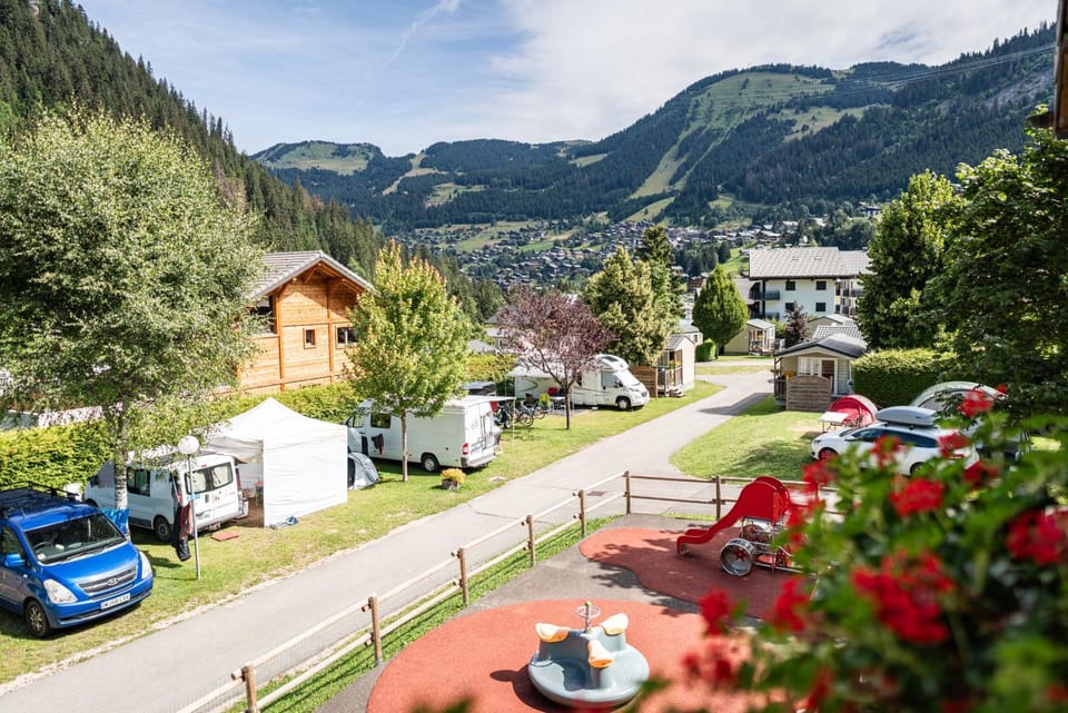 Camping L'Oustalet Campground/ 
RV Resort in Châtel