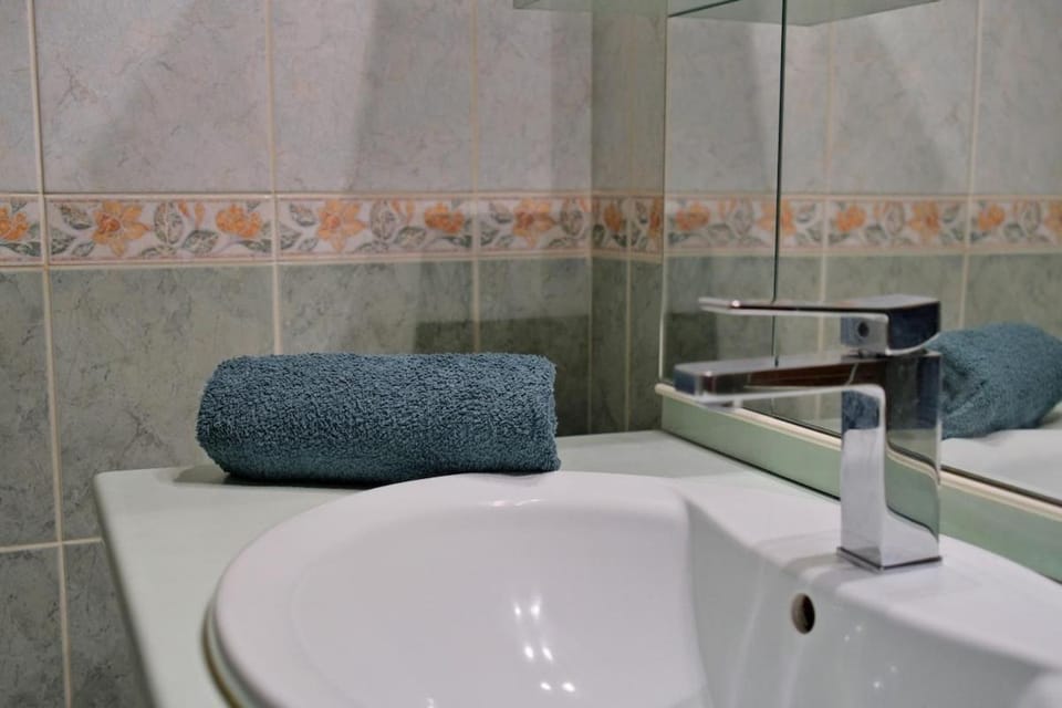 Le nuage de la gare - Private parking Apartment in Reims