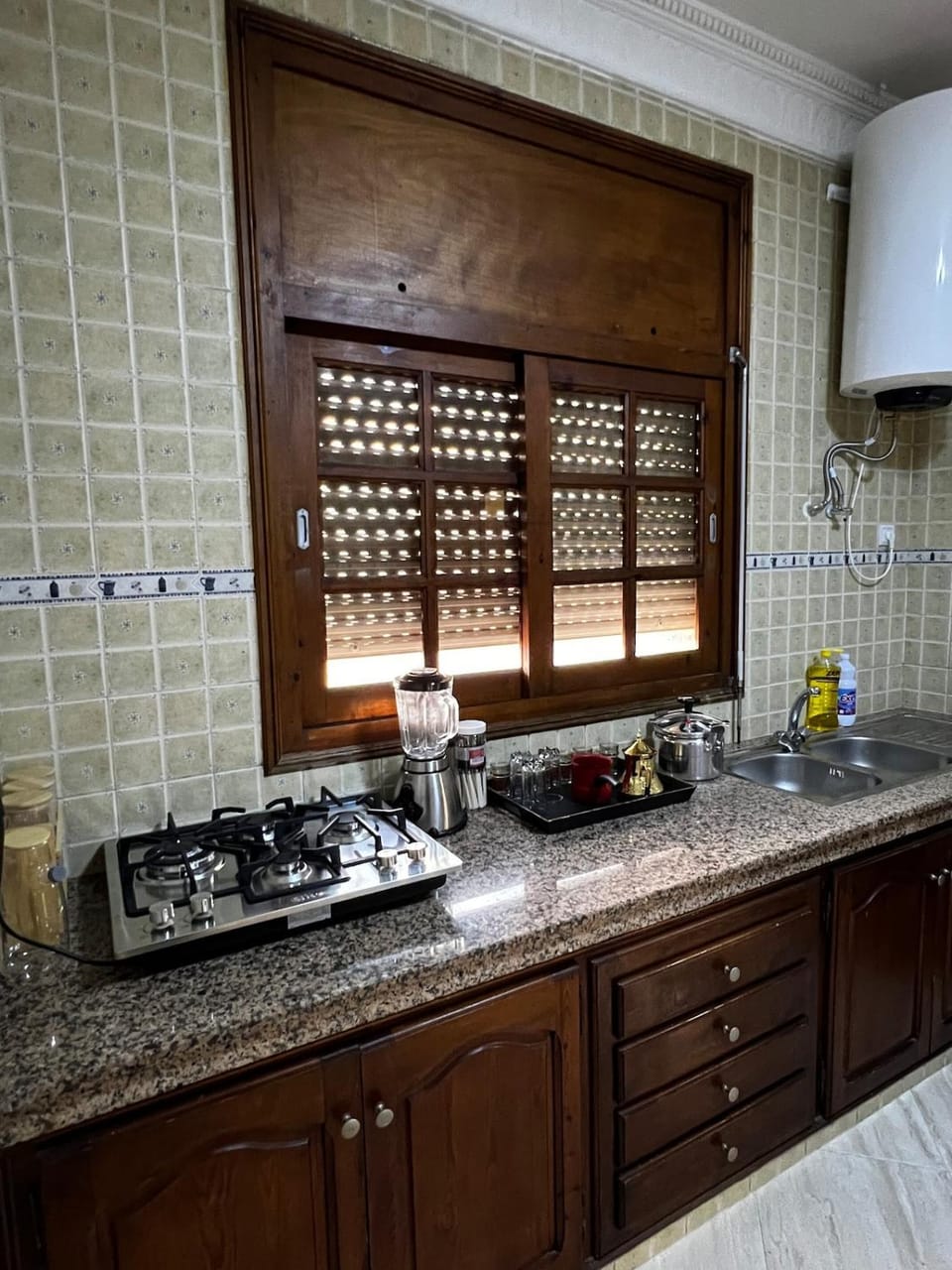 Appartement confortable à Rabat, idéalement situé près de la Corniche et du Stade Apartment in Rabat