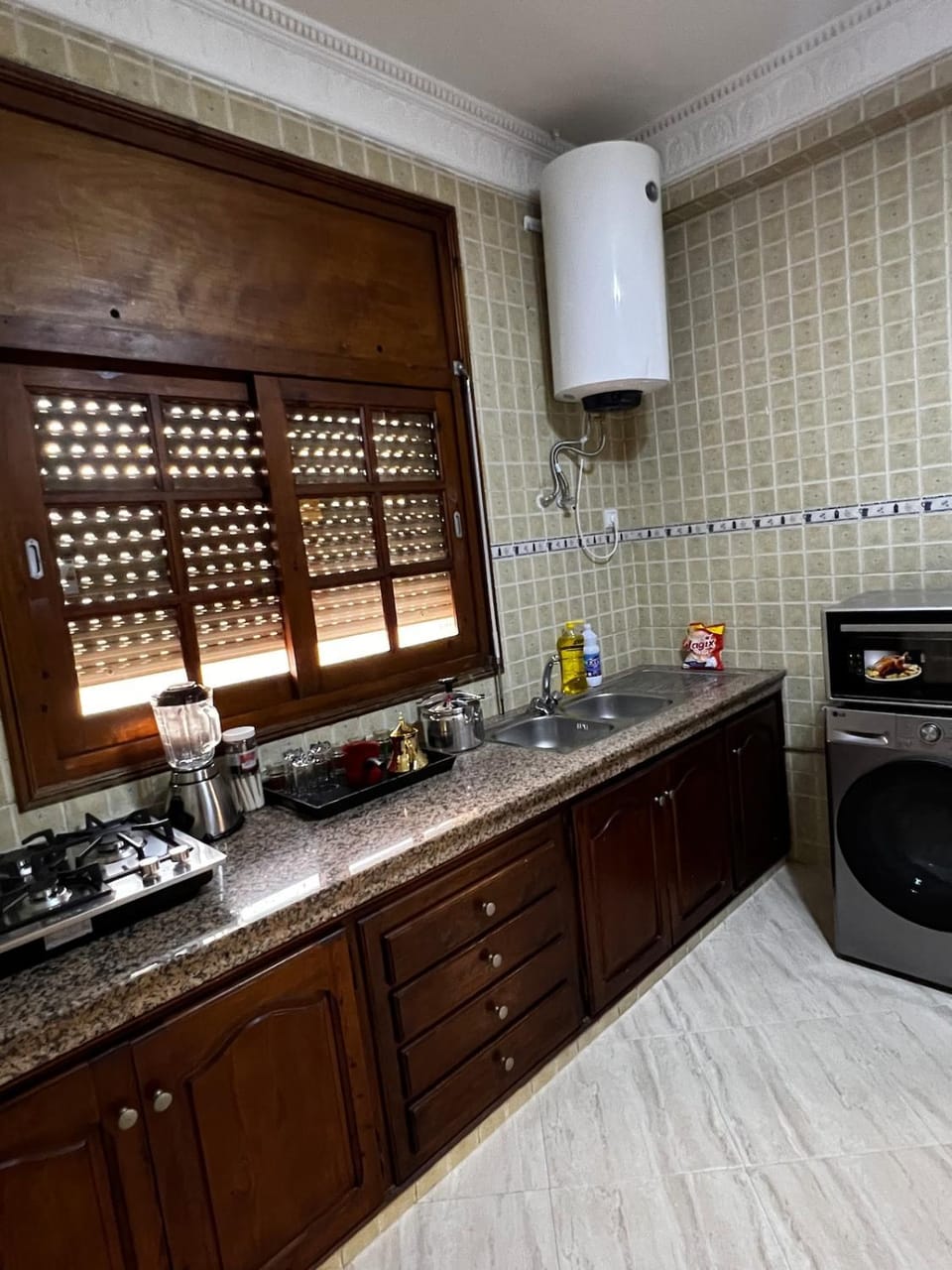 Appartement confortable à Rabat, idéalement situé près de la Corniche et du Stade Apartment in Rabat