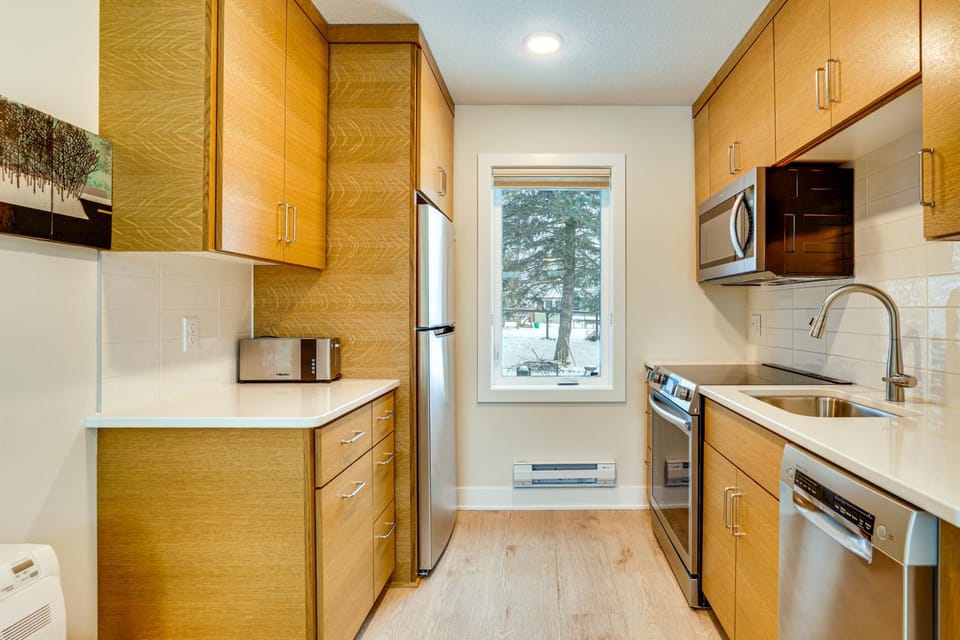 < 1/2 Mi to Downtown: Quiet Northfield Apartment Apartment in Northfield