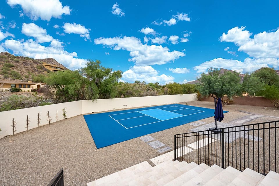 View (from property/room), Tennis court