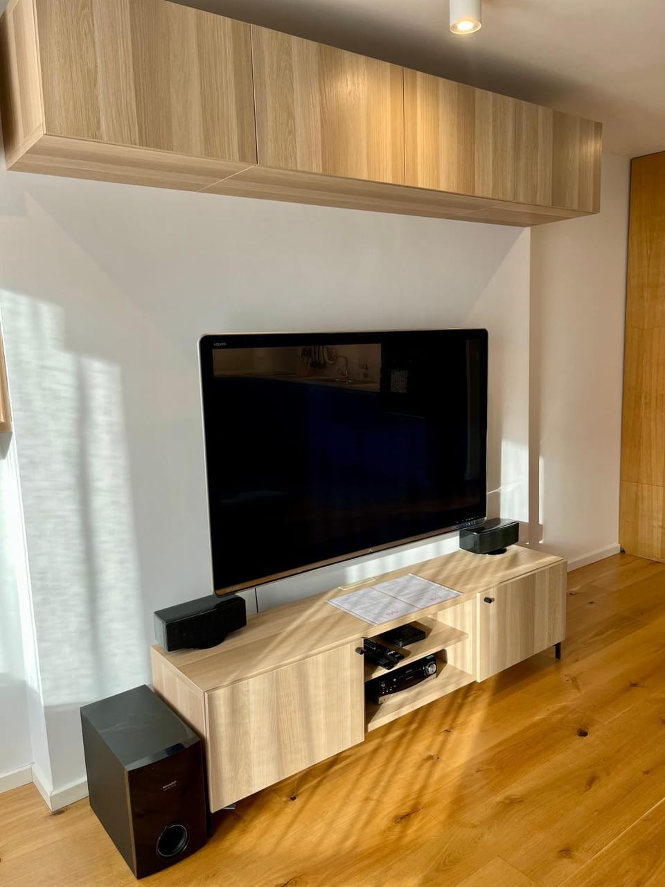Communal lounge/ TV room, TV and multimedia, Evening entertainment