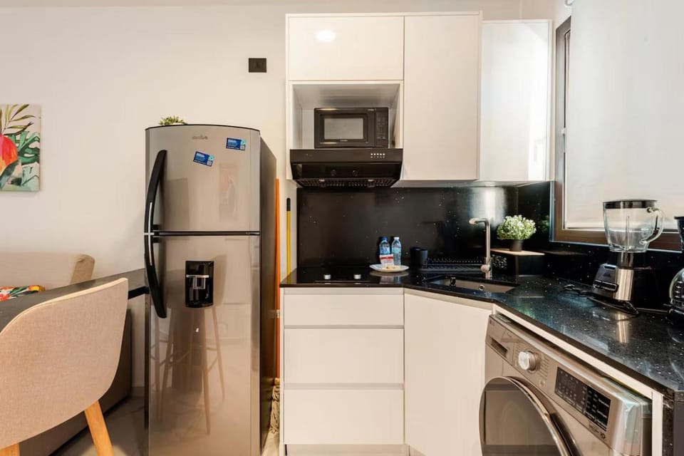 Coffee/tea facilities, Kitchen or kitchenette, toaster