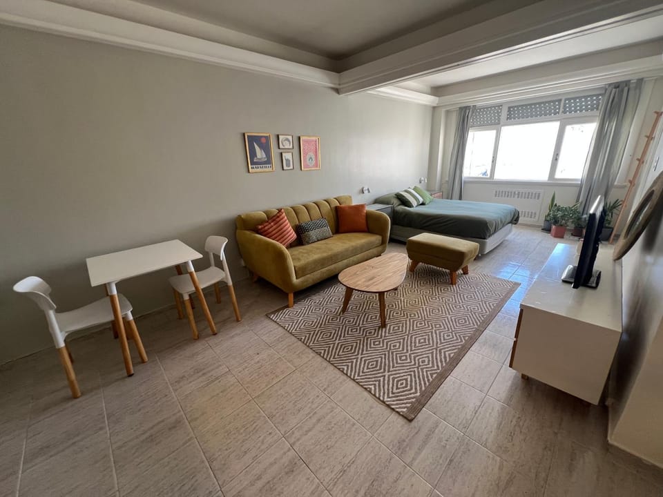 Check and Home - Eves - 2 Huéspedes en la Peatonal Apartment in Mar del Plata